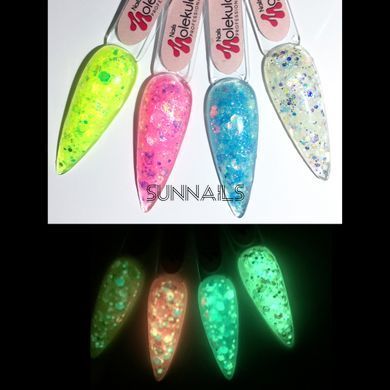 Nails Molekula Gel polish Magic Night, MN03, 5 мл &mdash; люмінісцентний гель-лак для нігтів з глітером, який світиться темряві